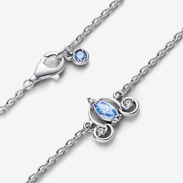 Disney Cinderella s Carriage Collier Necklace Fashion